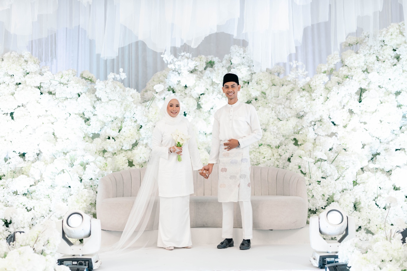 Tema Perkahwinan Eksklusif Villa Busainna - White Timeless Wedding 
